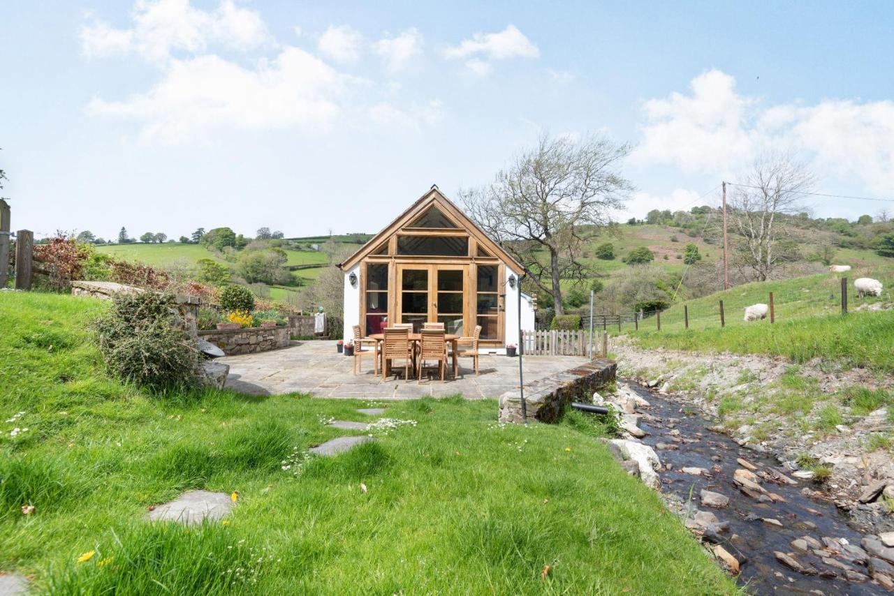 Pen Y Bont Villa Ланголен Екстериор снимка